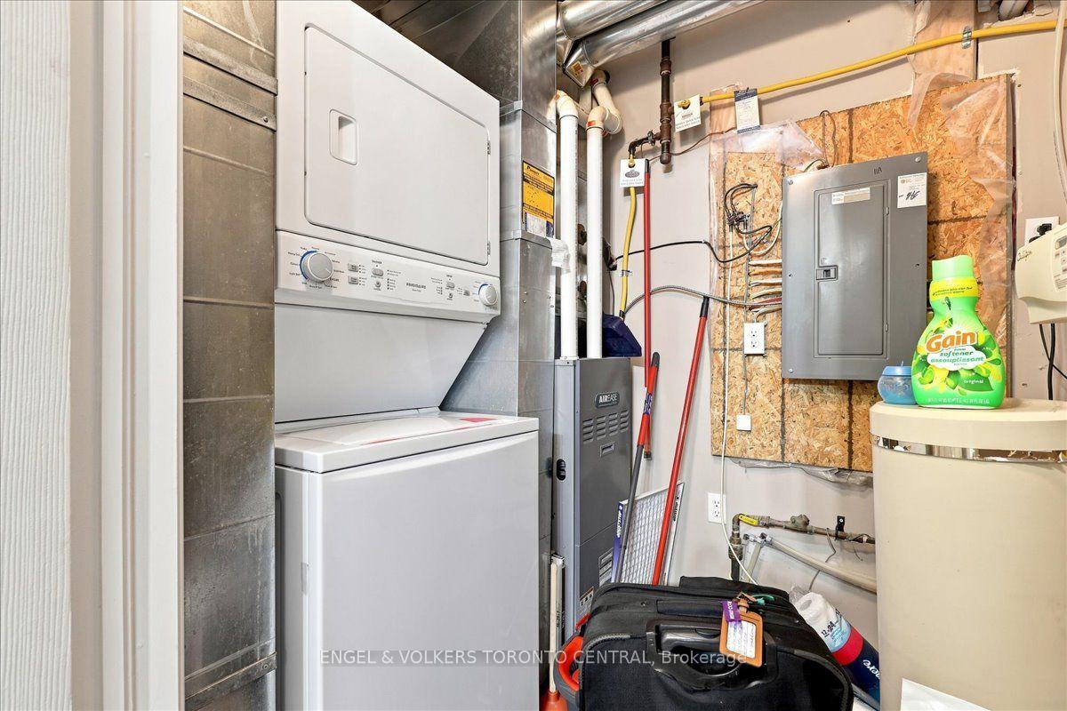 Photo 15 of Unit 11A, 240 Westmeadow Drive, Kitchener, Highland West — HOMEH