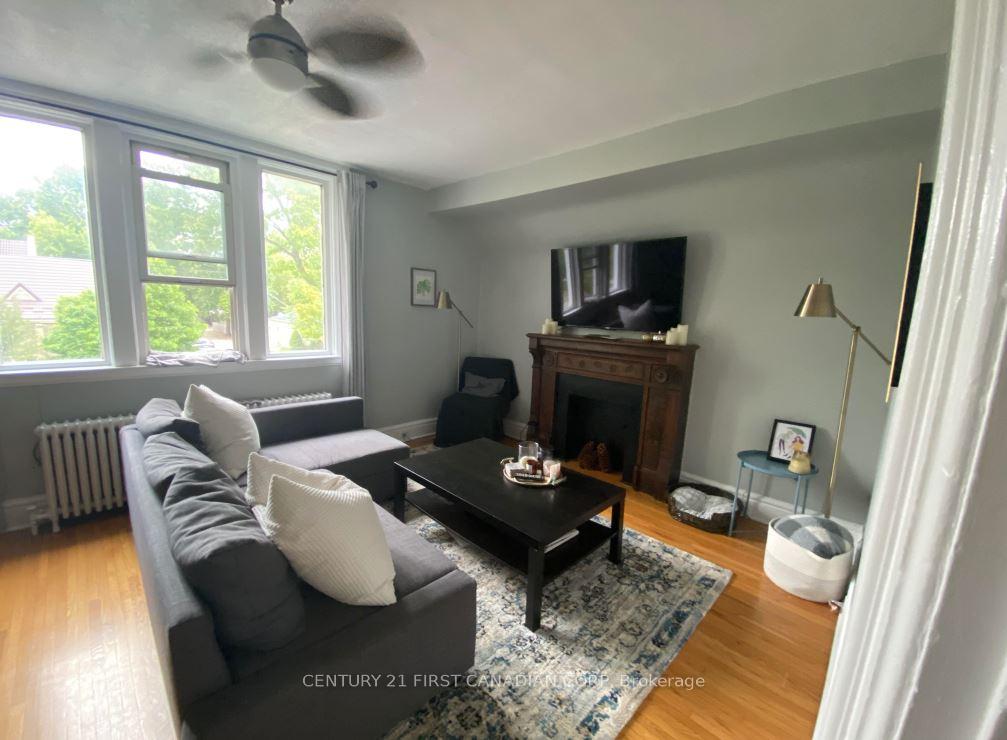 Photo 3 of 281 Hill Street, London, East K — HOMEH