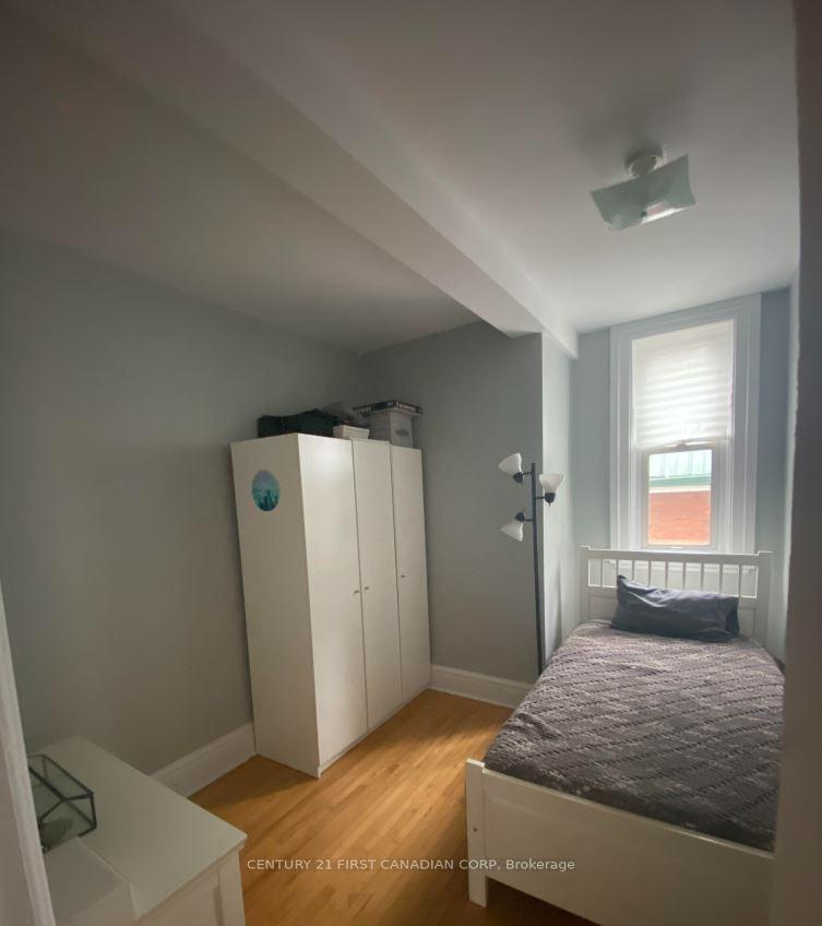 Photo 10 of 281 Hill Street, London, East K — HOMEH