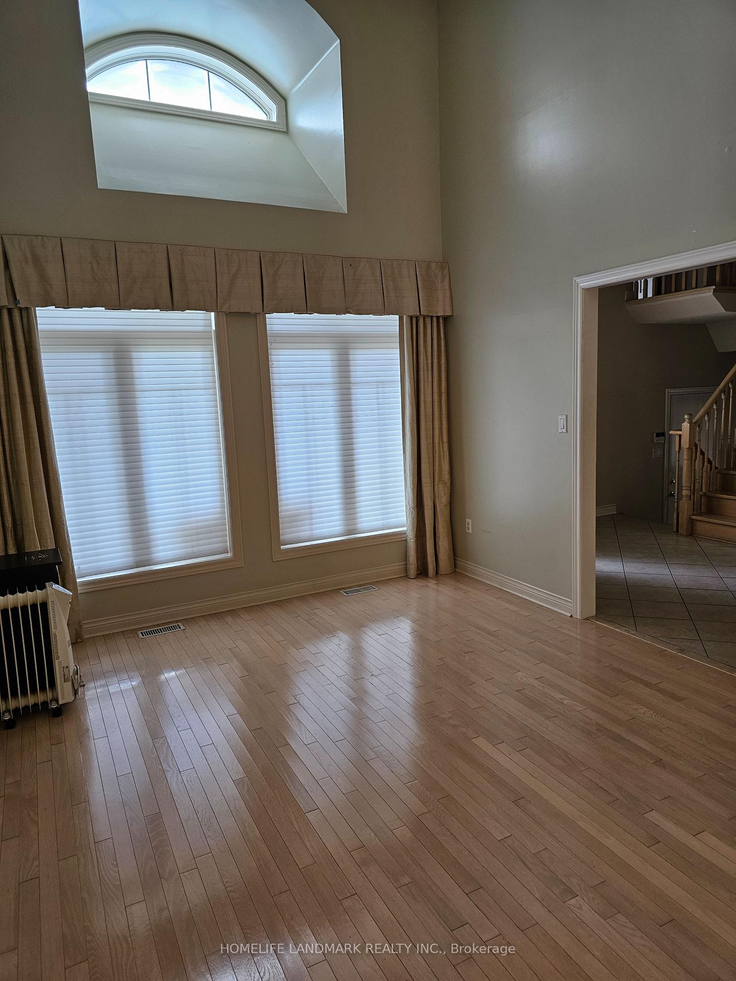 Photo 6 of 148 Toporowski Avenue, Richmond Hill, Rouge Woods — HOMEH