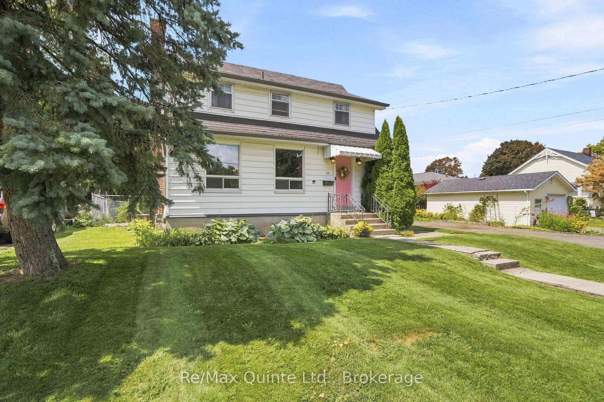 Photo 1 of 28 Shamrock Road, Belleville, Belleville Ward — HOMEH