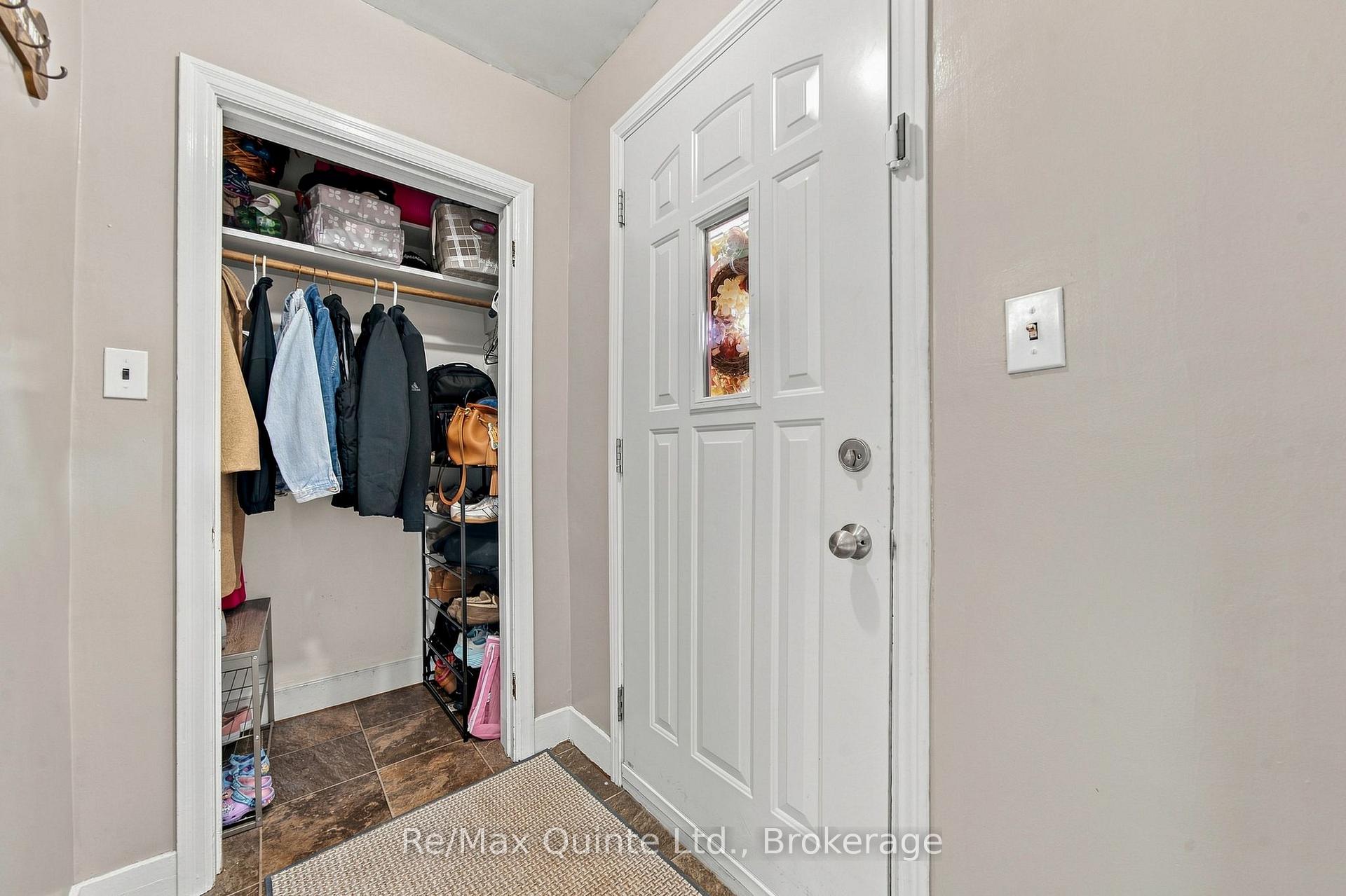 Photo 6 of 28 Shamrock Road, Belleville, Belleville Ward — HOMEH