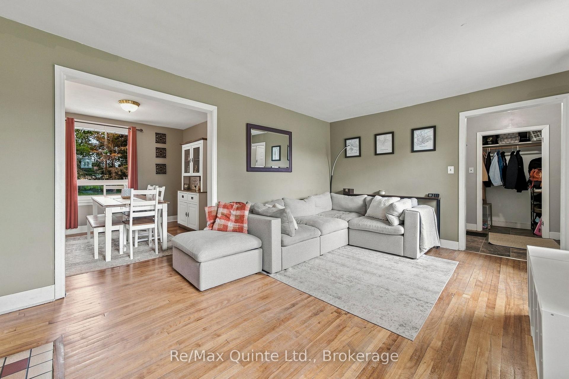 Photo 8 of 28 Shamrock Road, Belleville, Belleville Ward — HOMEH