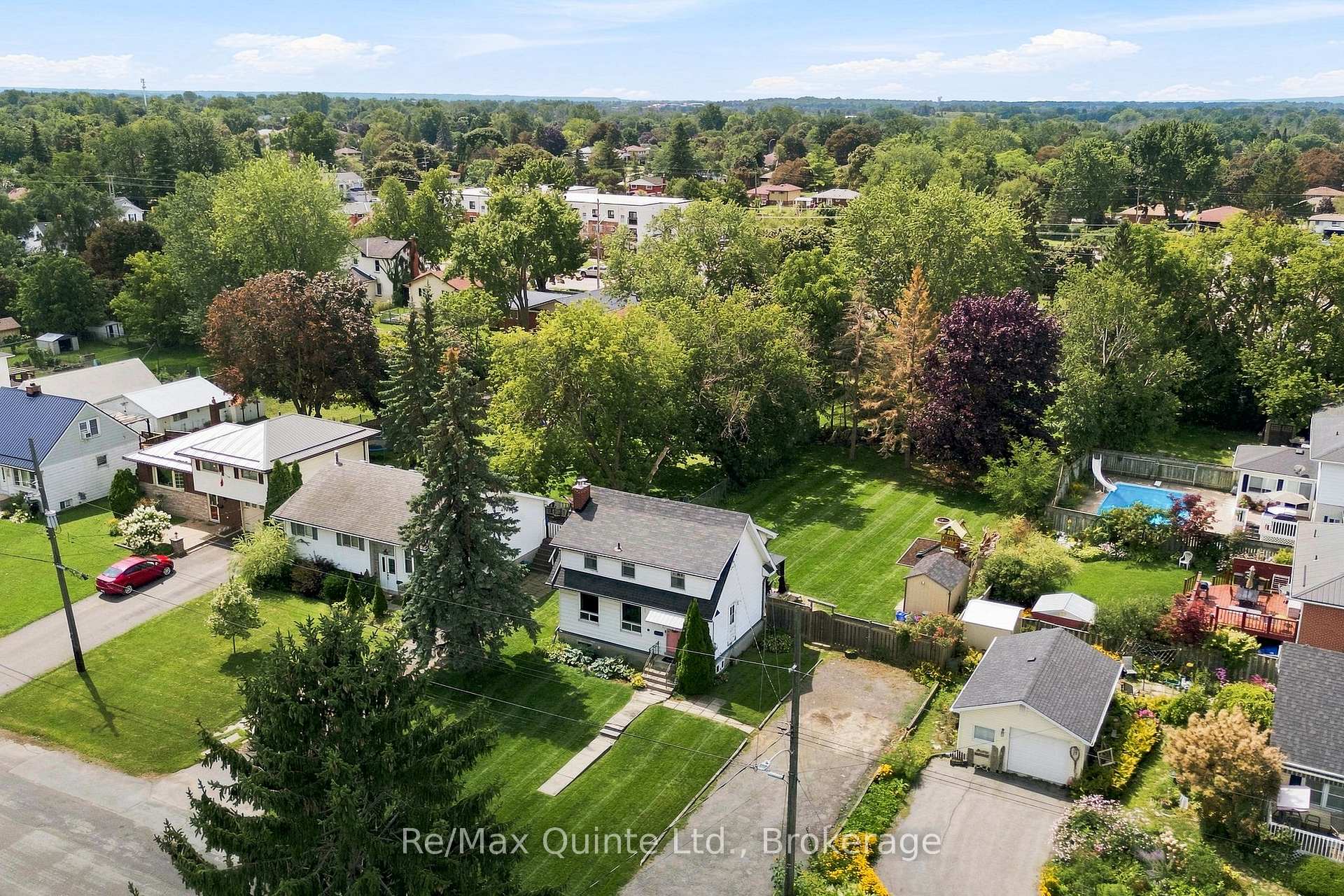 Photo 42 of 28 Shamrock Road, Belleville, Belleville Ward — HOMEH