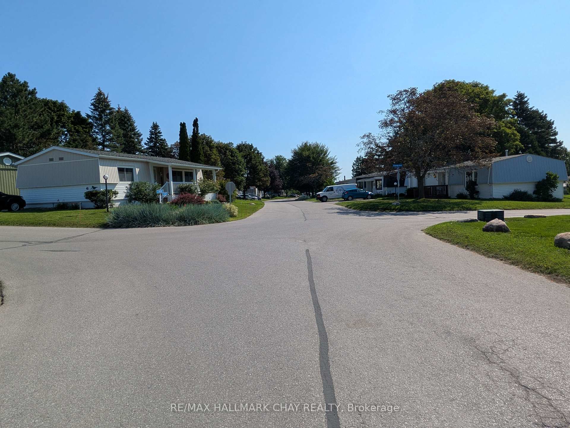 Photo 22 of 50 Linden Lane, Innisfil, Rural Innisfil — HOMEH