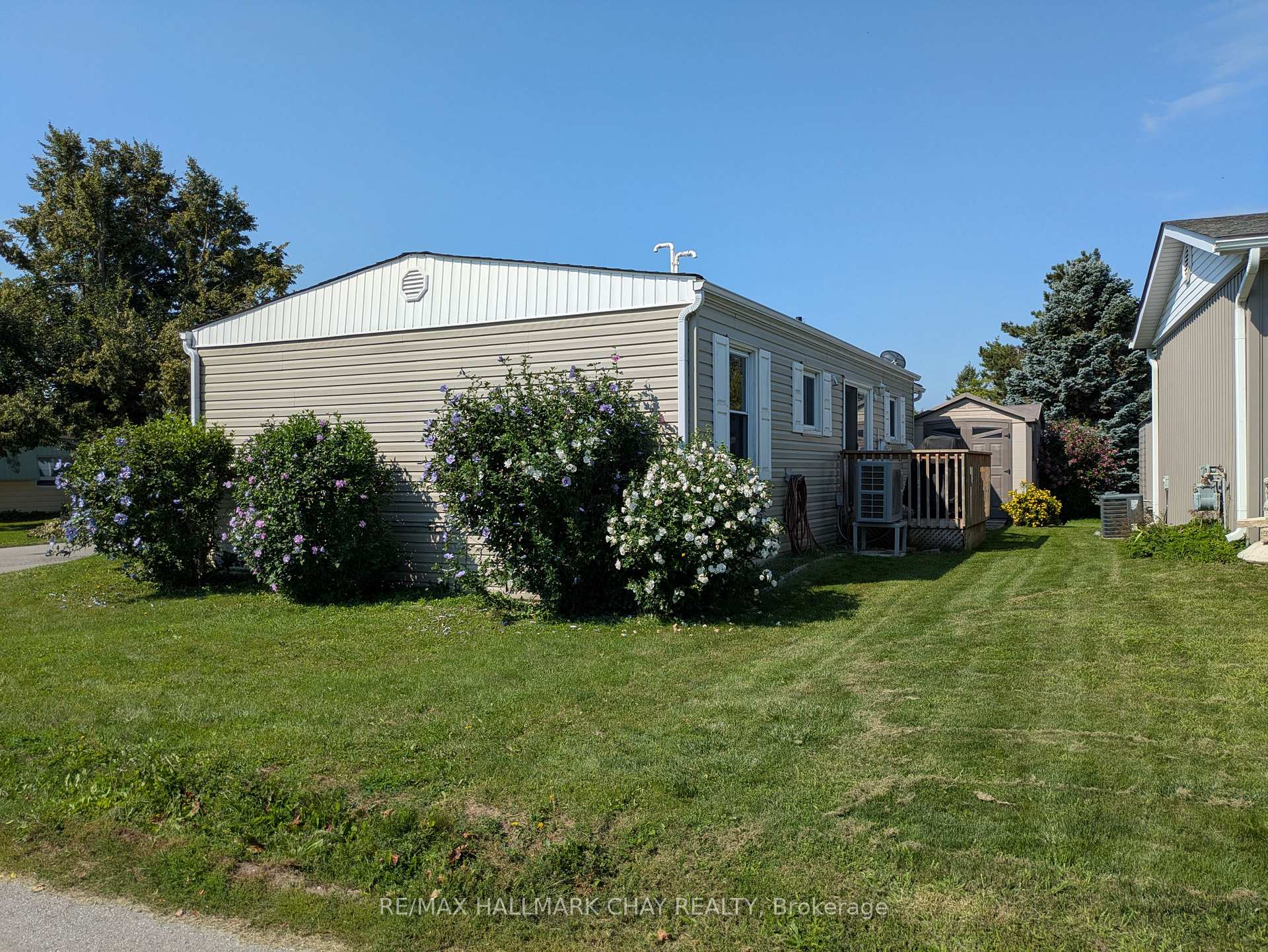 Photo 24 of 50 Linden Lane, Innisfil, Rural Innisfil — HOMEH
