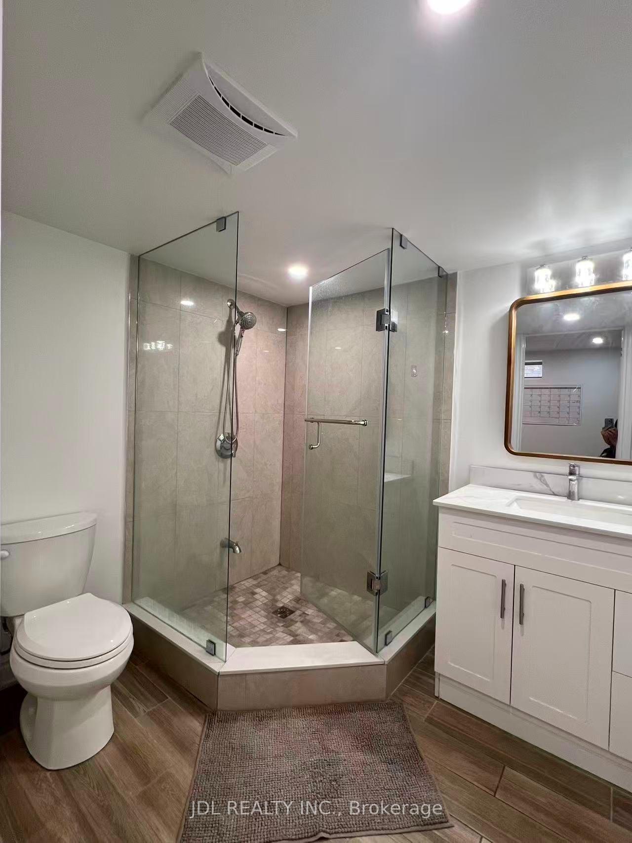 Photo 15 of 72 Port Arthur Crescent, Richmond Hill, Jefferson — HOMEH