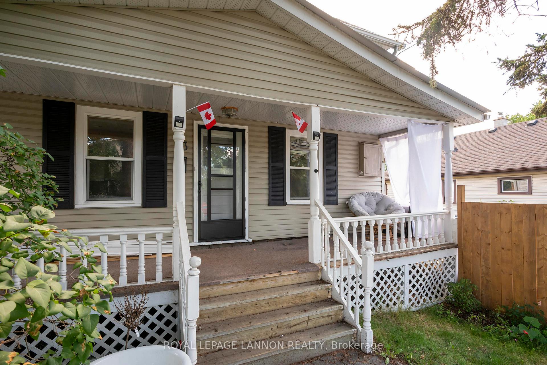 Photo 8 of 73 Empress Ave N, Thunder Bay, College Heights — HOMEH