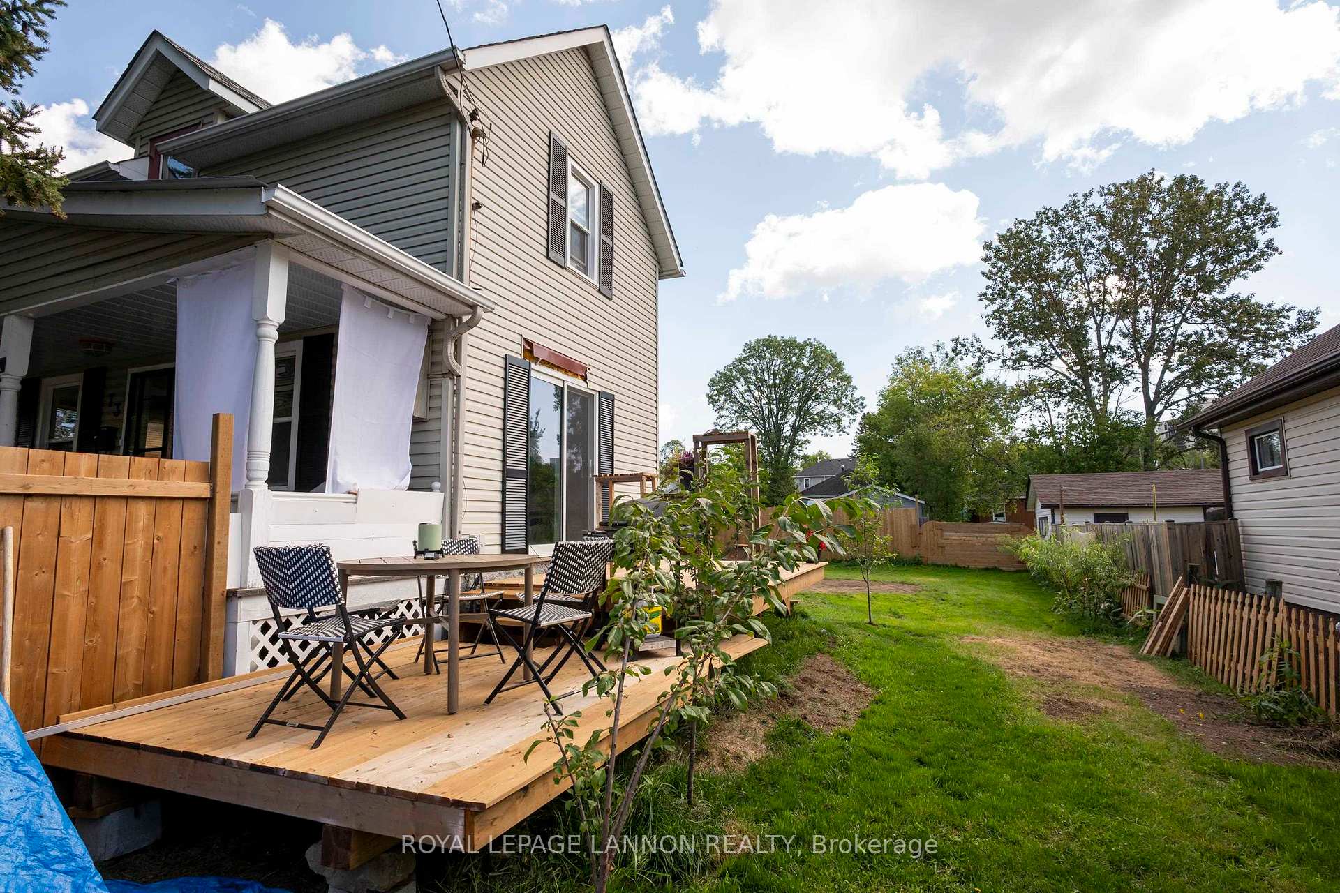 Photo 12 of 73 Empress Ave N, Thunder Bay, College Heights — HOMEH
