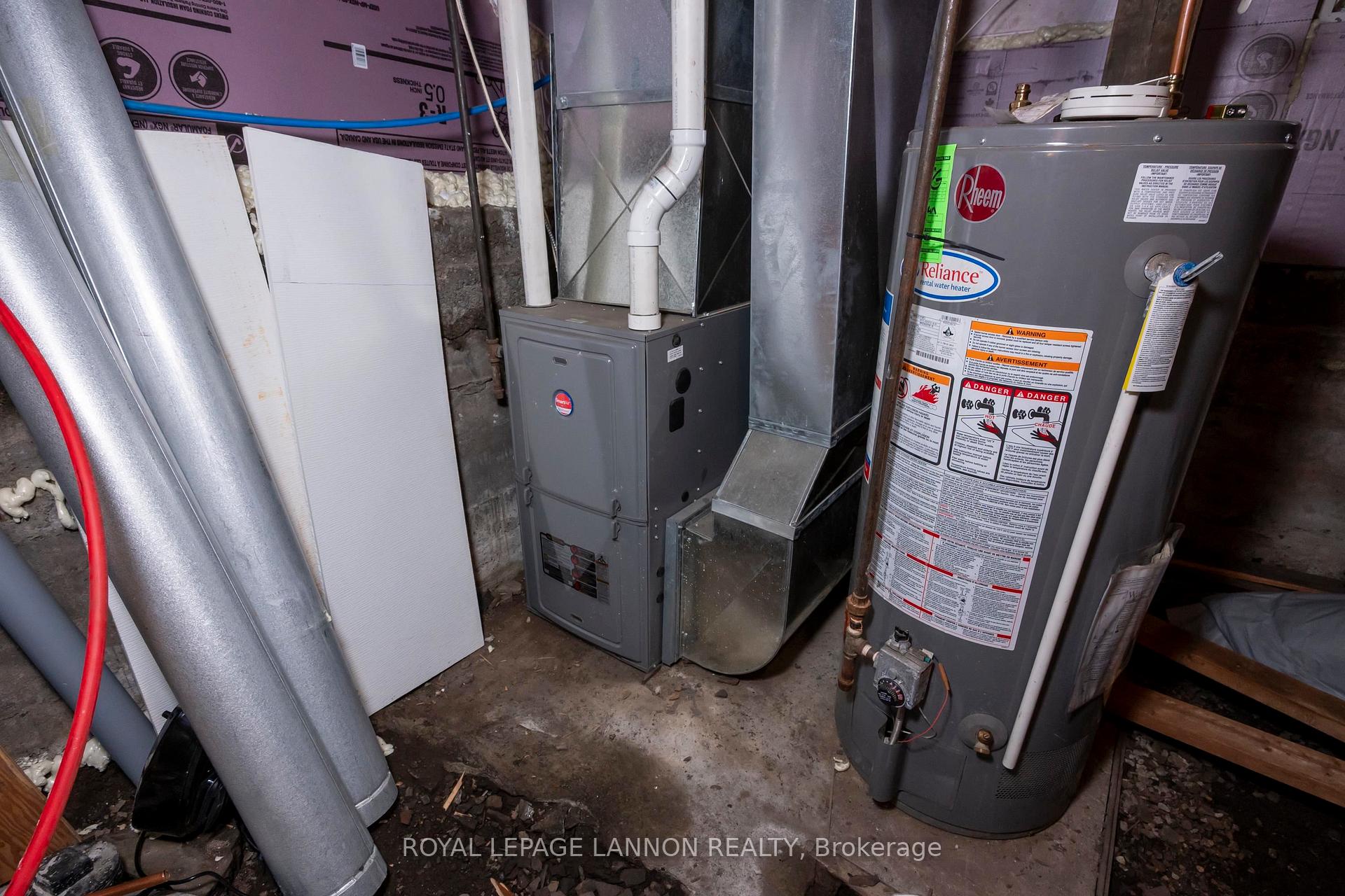 Photo 38 of 73 Empress Ave N, Thunder Bay, College Heights — HOMEH