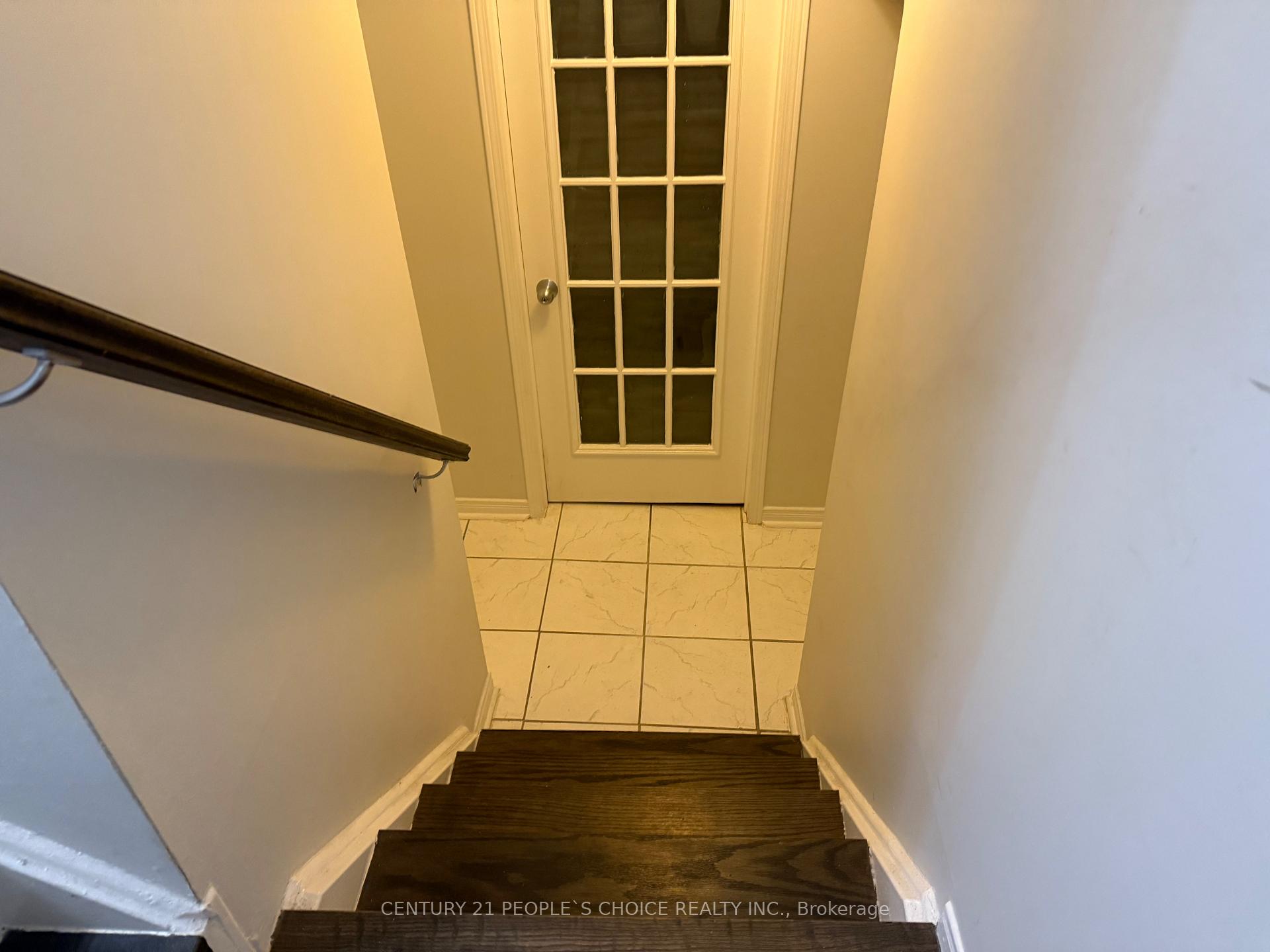 Photo 4 of Unit BSMT, 2906 Peacock Drive, Mississauga, Central Erin Mills — HOMEH