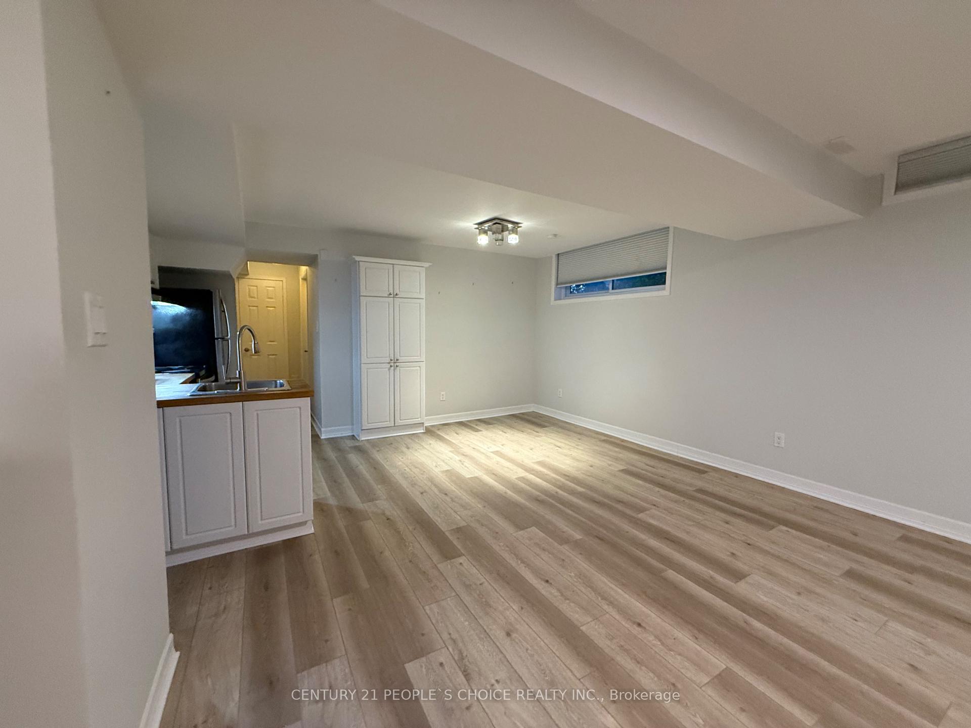 Photo 12 of Unit BSMT, 2906 Peacock Drive, Mississauga, Central Erin Mills — HOMEH