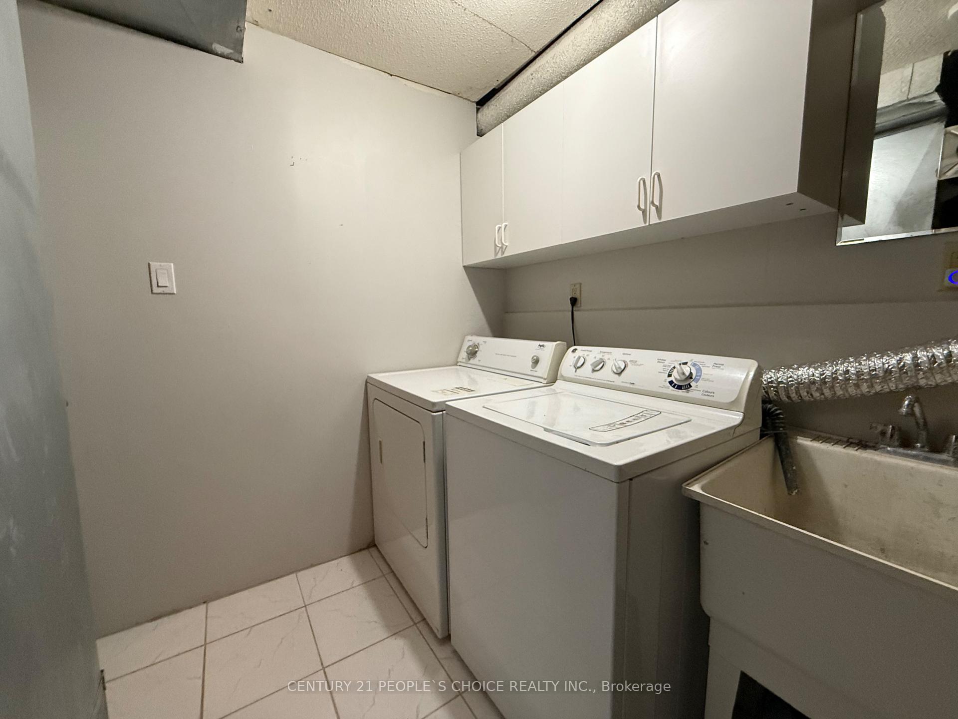 Photo 27 of Unit BSMT, 2906 Peacock Drive, Mississauga, Central Erin Mills — HOMEH
