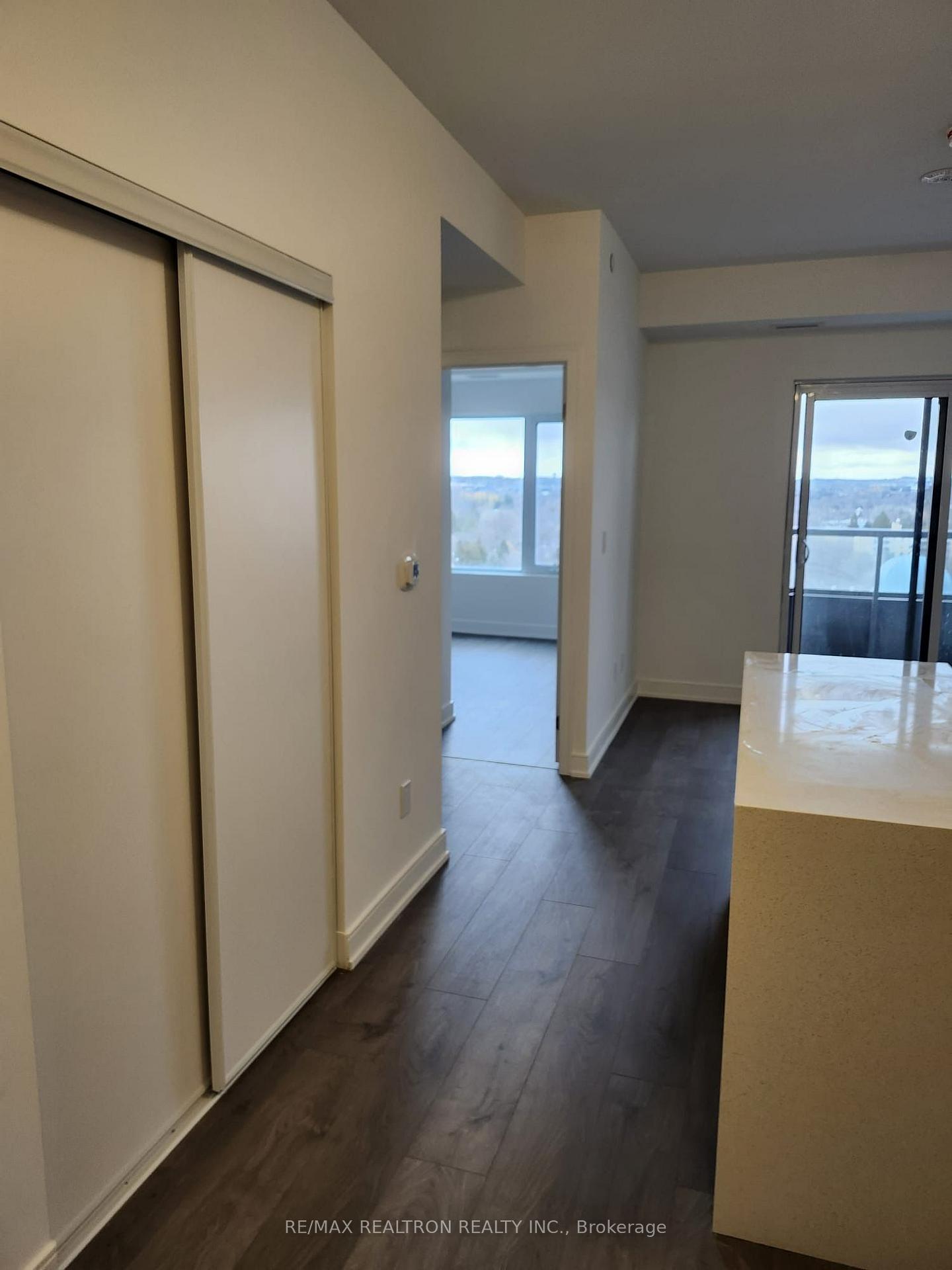 Photo 7 of Unit A1309, 705 Davis Drive, Newmarket, Huron Heights-Leslie Valley — HOMEH