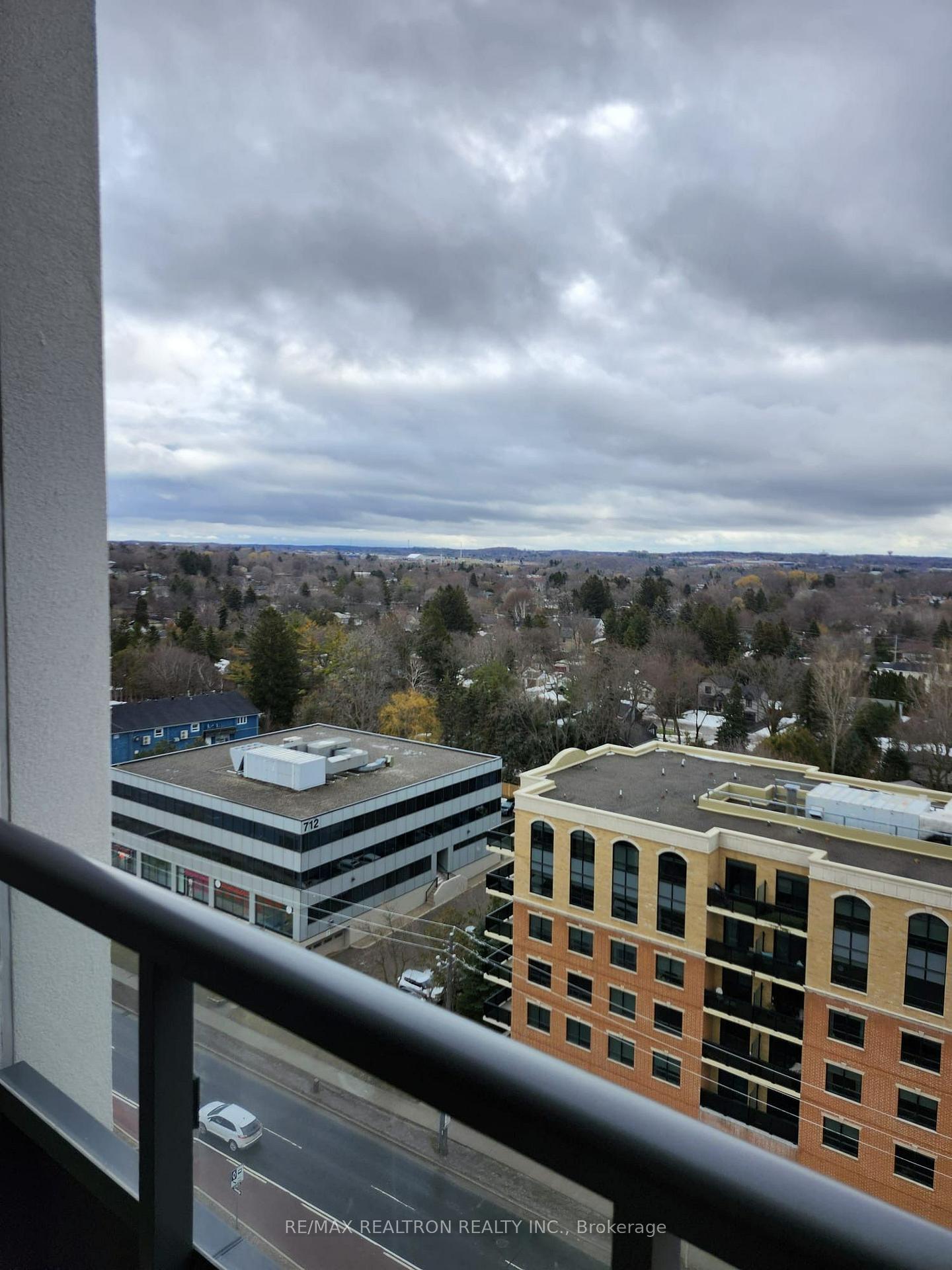 Photo 10 of Unit A1309, 705 Davis Drive, Newmarket, Huron Heights-Leslie Valley — HOMEH