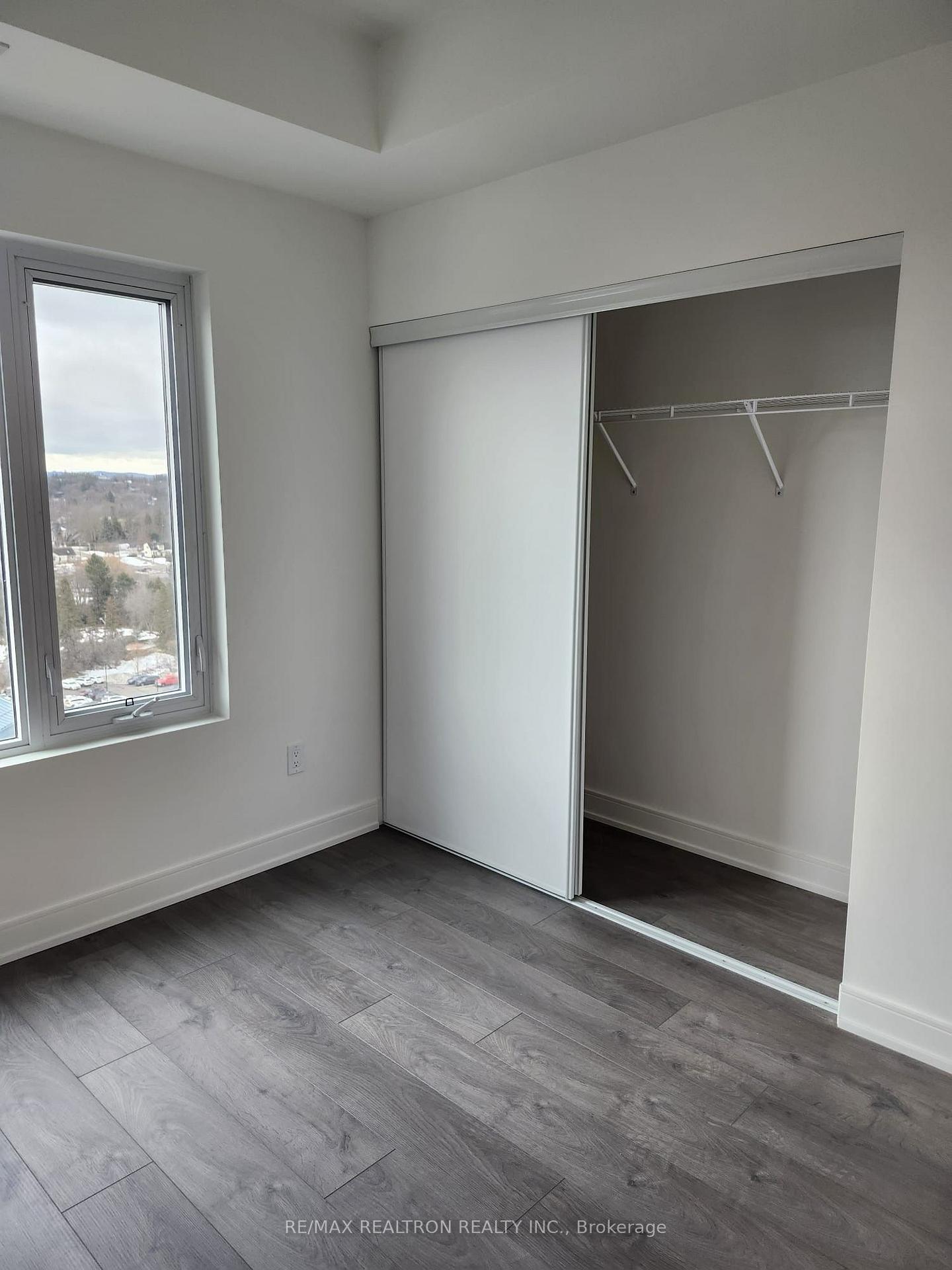 Photo 12 of Unit A1309, 705 Davis Drive, Newmarket, Huron Heights-Leslie Valley — HOMEH