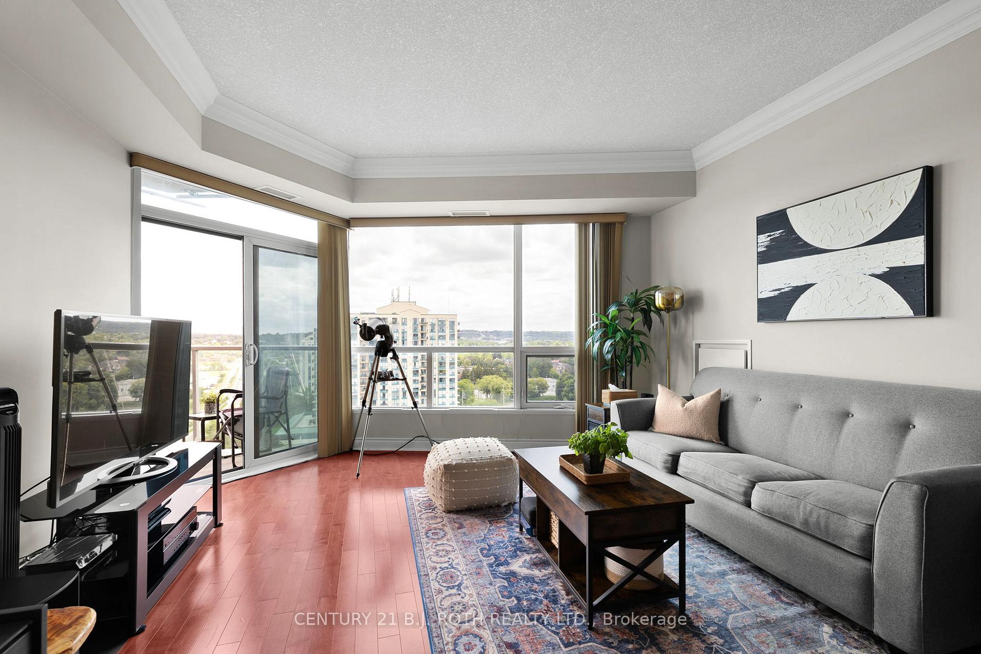 Photo 13 of Unit 1310, 37 Ellen Street, Barrie, City Centre — HOMEH