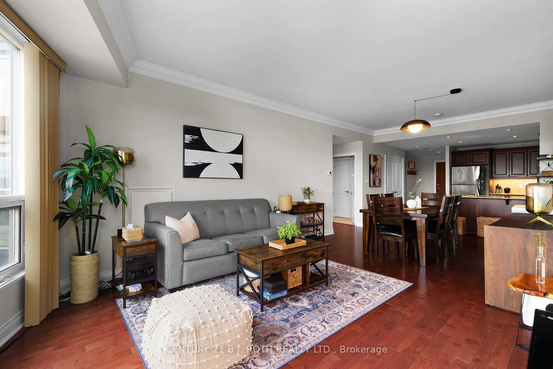 Photo 14 of Unit 1310, 37 Ellen Street, Barrie, City Centre — HOMEH