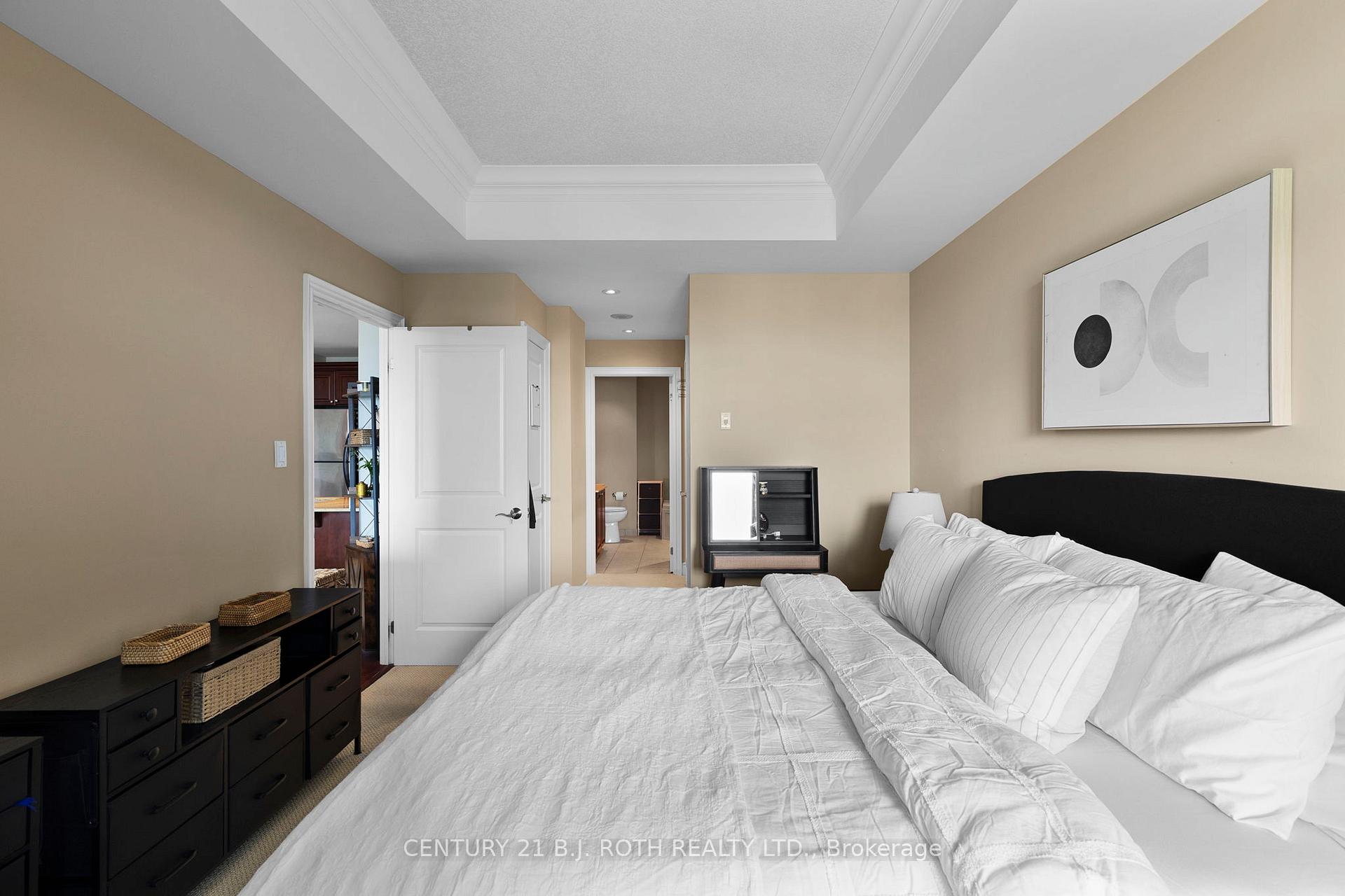 Photo 17 of Unit 1310, 37 Ellen Street, Barrie, City Centre — HOMEH