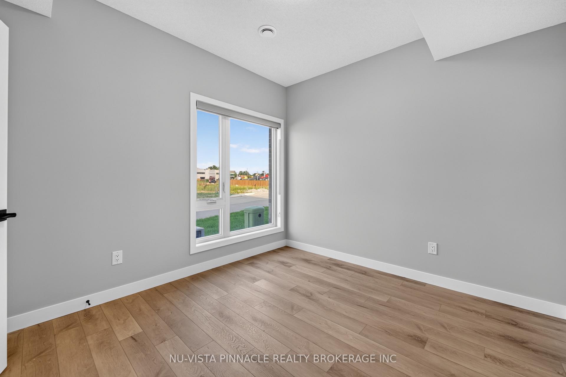Photo 13 of Unit 8, 3103 Petty Road, London, South W — HOMEH