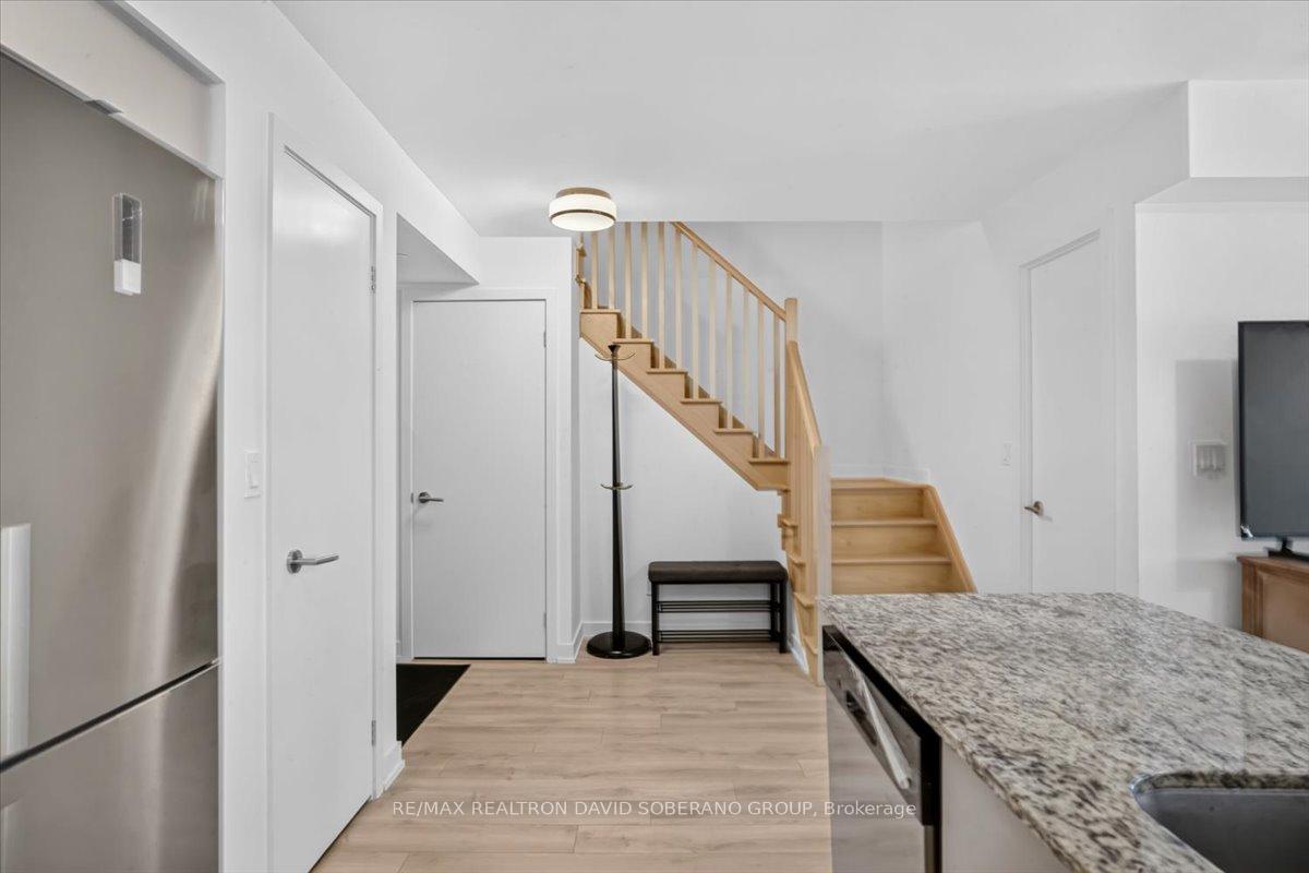 Photo 15 of Unit 4, 112 Varna Drive, Toronto, Englemount-Lawrence — HOMEH