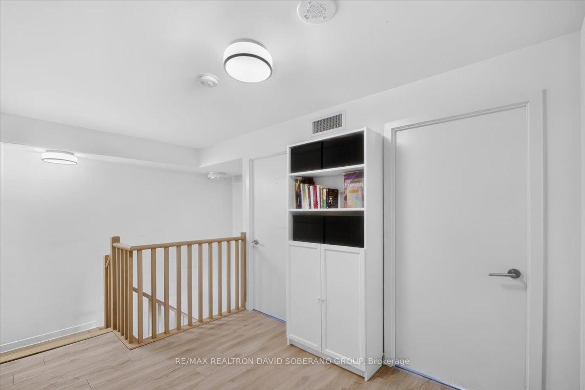 Photo 19 of Unit 4, 112 Varna Drive, Toronto, Englemount-Lawrence — HOMEH