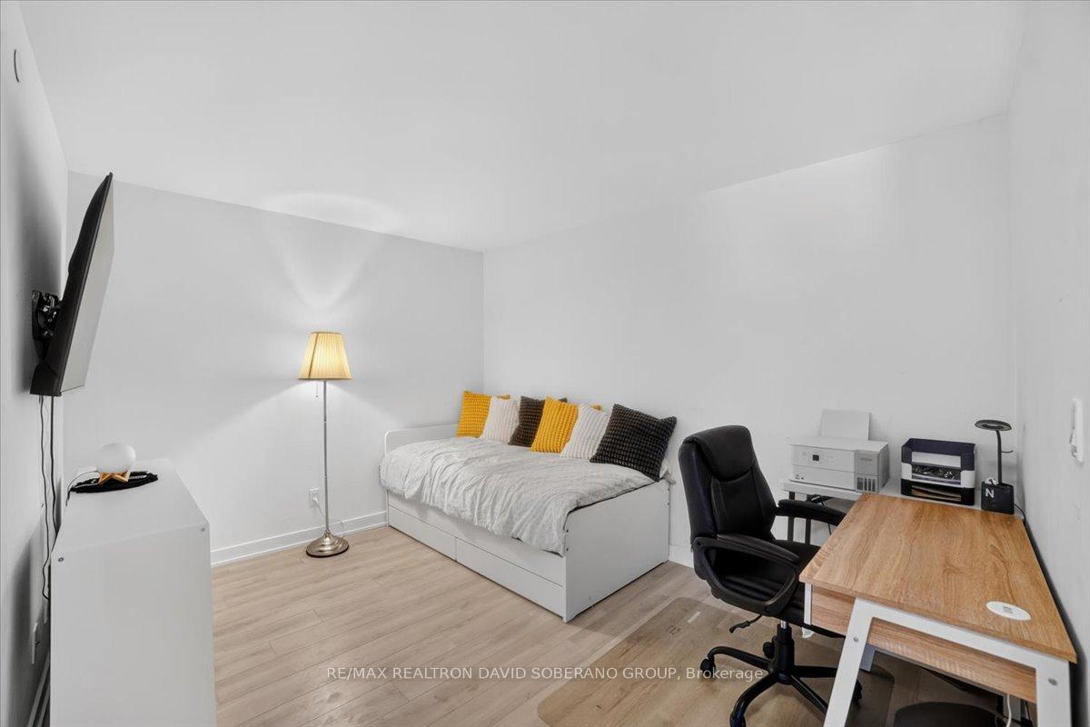 Photo 20 of Unit 4, 112 Varna Drive, Toronto, Englemount-Lawrence — HOMEH
