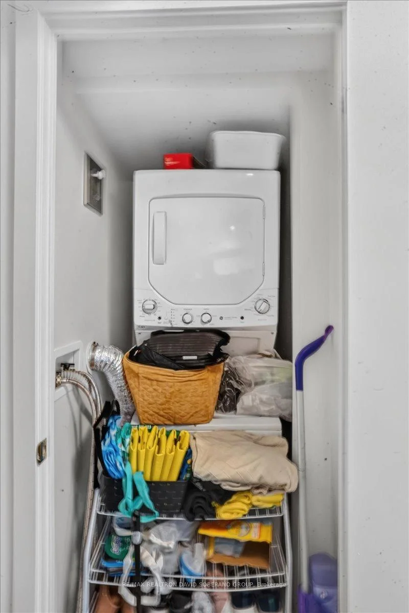 Photo 14 of Unit 4, 112 Varna Drive, Toronto, Englemount-Lawrence — HOMEH