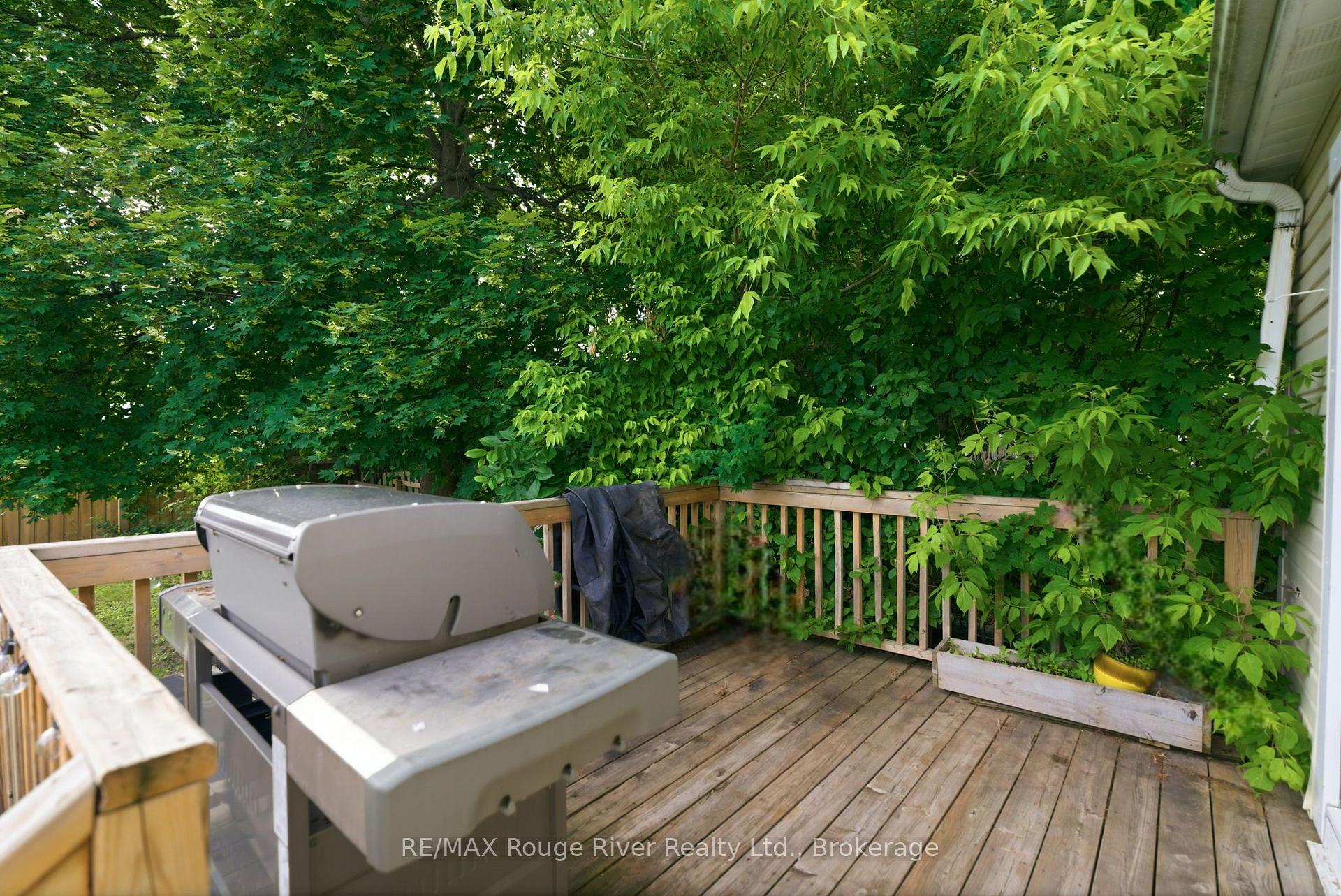 Photo 35 of 152 Wilson Road S, Oshawa, Donevan — HOMEH