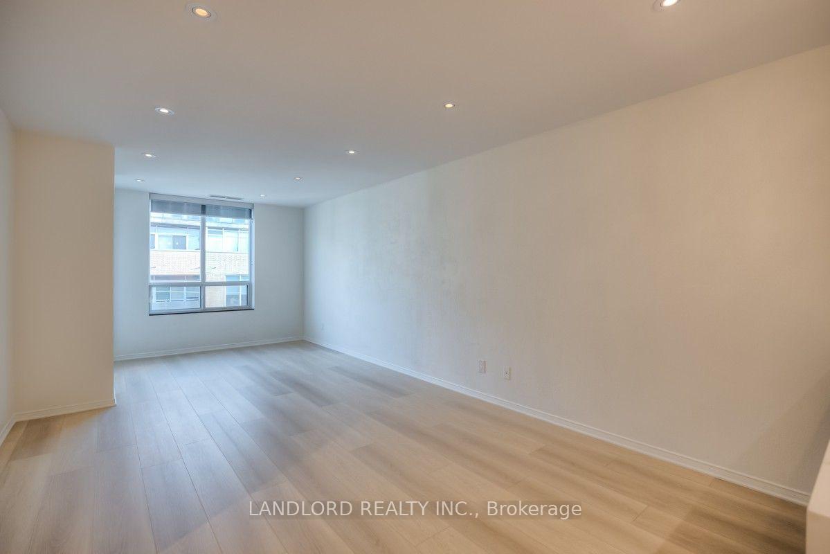 Photo 2 of Unit 512, 1863 Queen Street E, Toronto, The Beaches — HOMEH