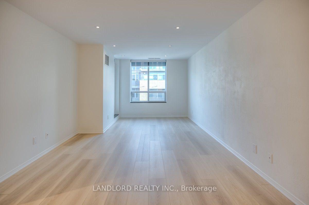 Photo 3 of Unit 512, 1863 Queen Street E, Toronto, The Beaches — HOMEH
