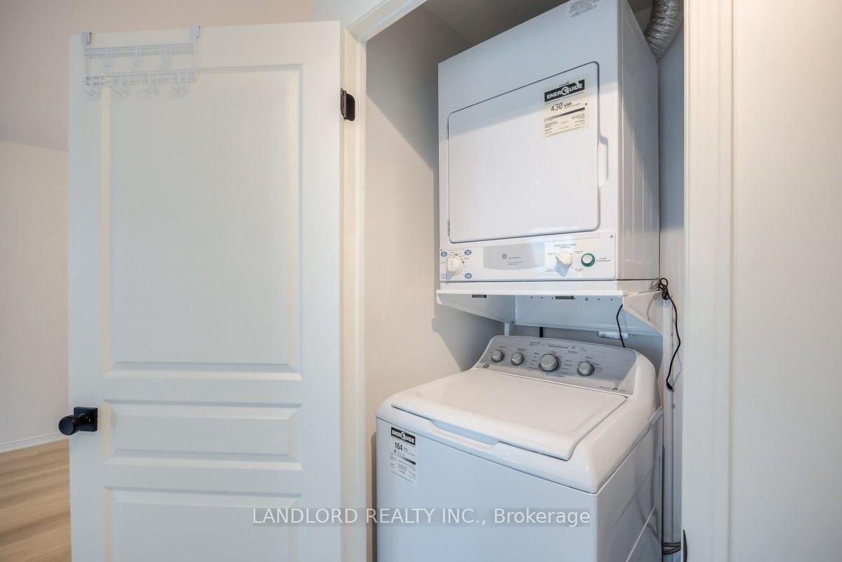 Photo 18 of Unit 512, 1863 Queen Street E, Toronto, The Beaches — HOMEH