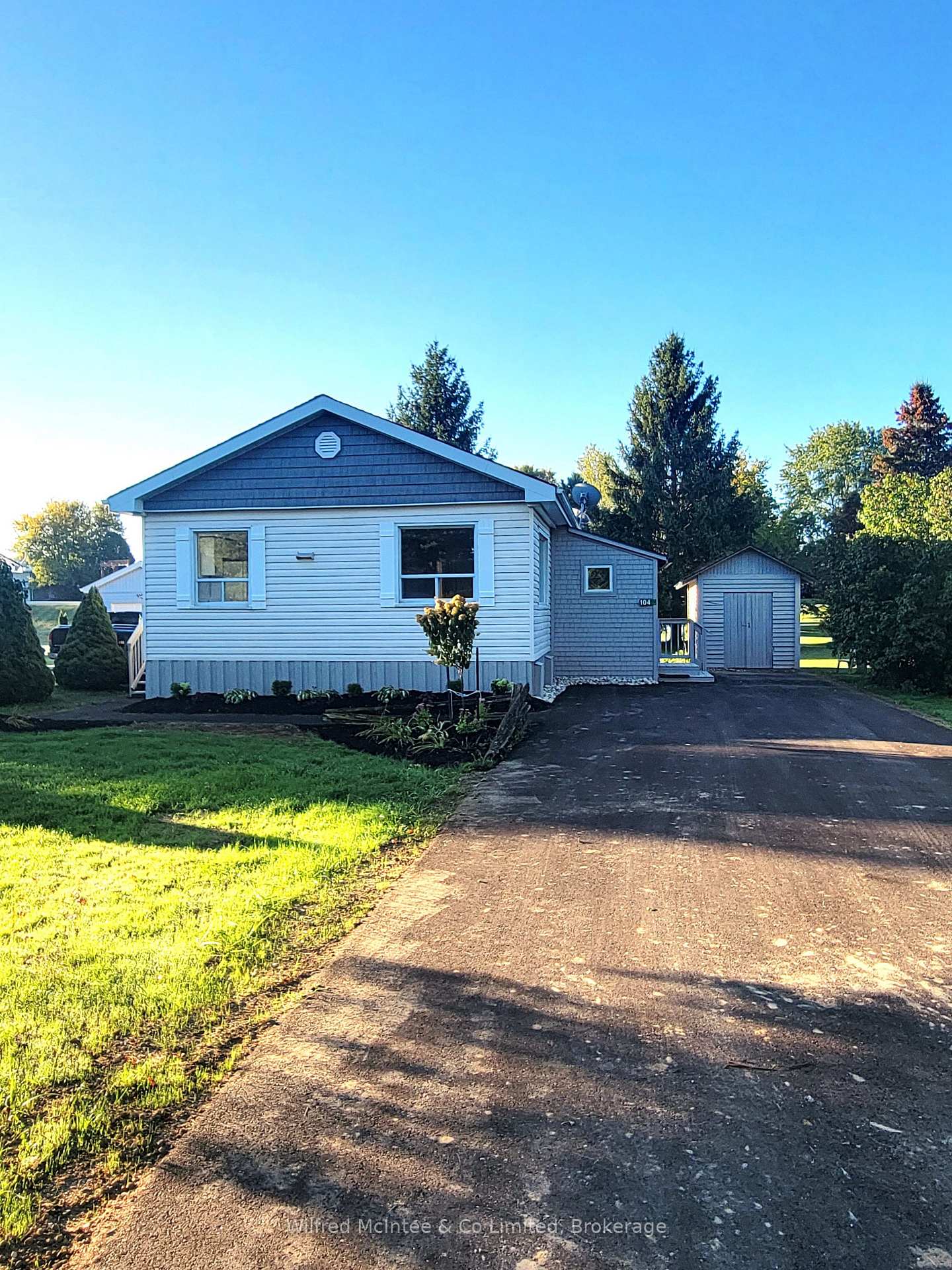 Photo of 104 Meadows Drive