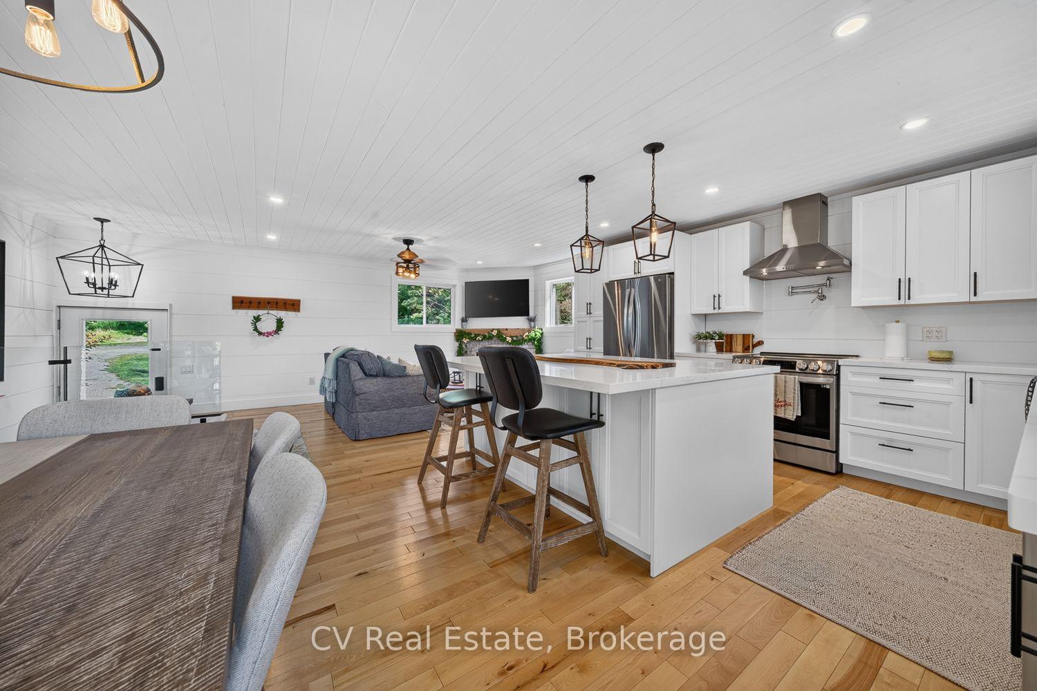 Photo 10 of 23 Lock Street, Seguin — HOMEH