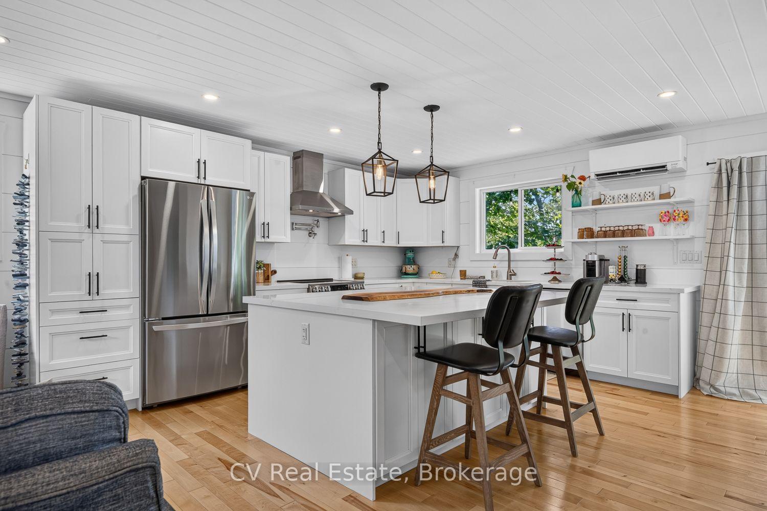 Photo 11 of 23 Lock Street, Seguin — HOMEH