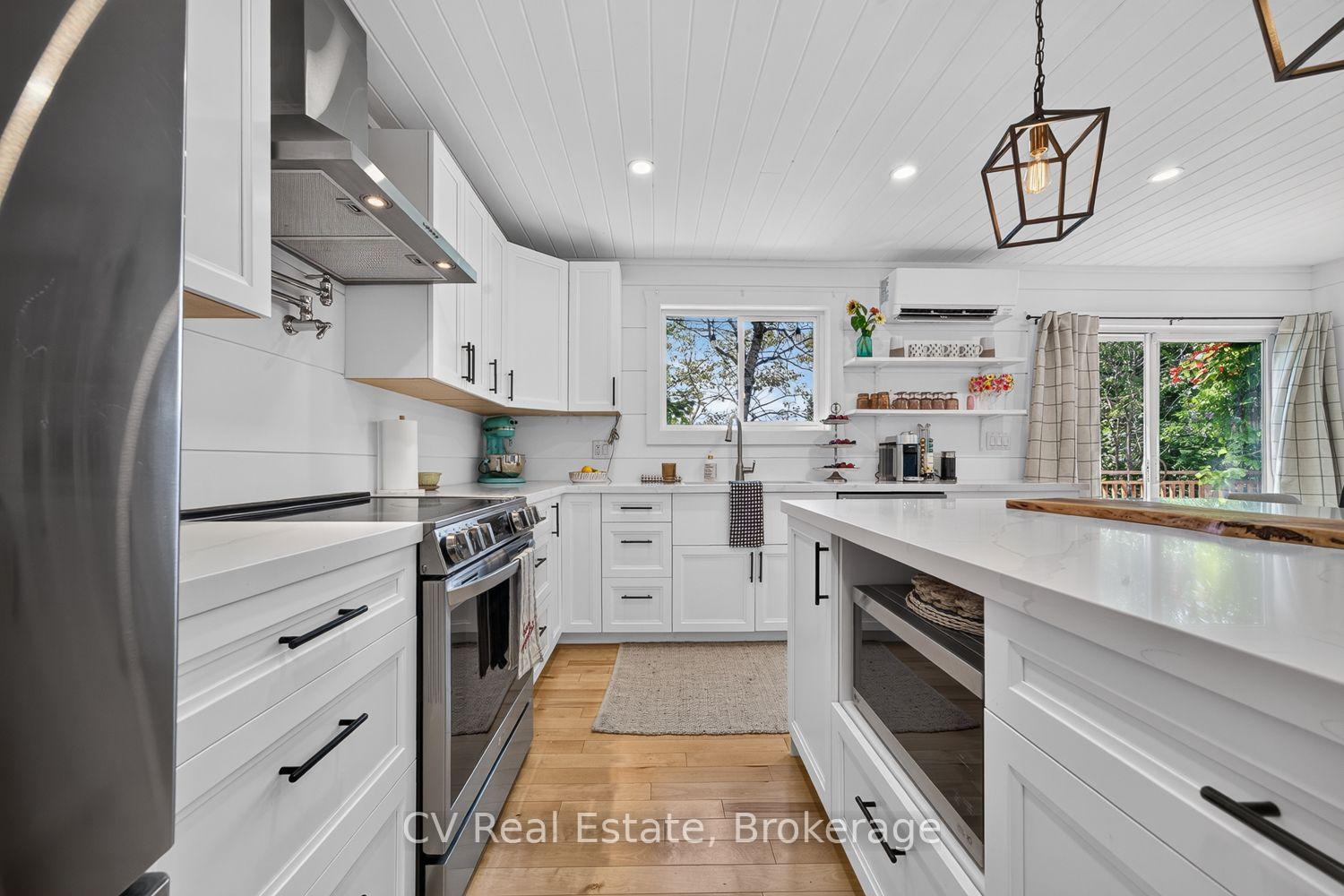 Photo 12 of 23 Lock Street, Seguin — HOMEH