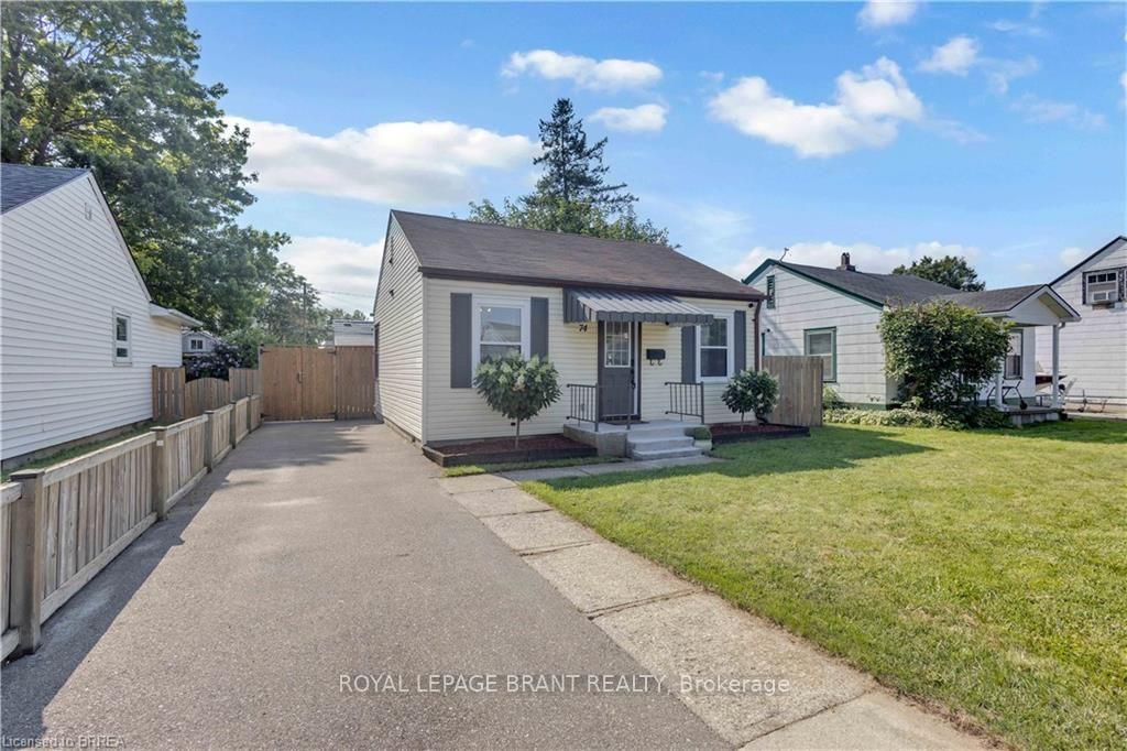 Photo 2 of 74 Eighth Avenue, Brantford, Eagle Place East — HOMEH