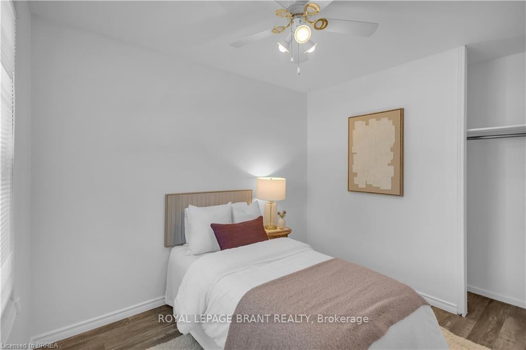 Photo 21 of 74 Eighth Avenue, Brantford, Eagle Place East — HOMEH