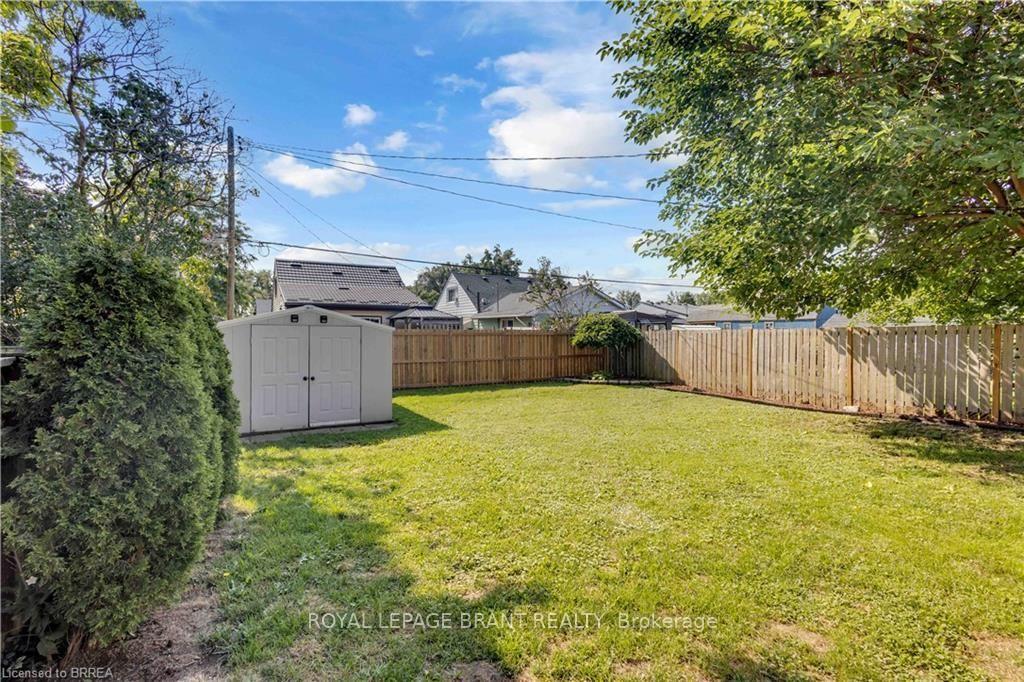 Photo 27 of 74 Eighth Avenue, Brantford, Eagle Place East — HOMEH