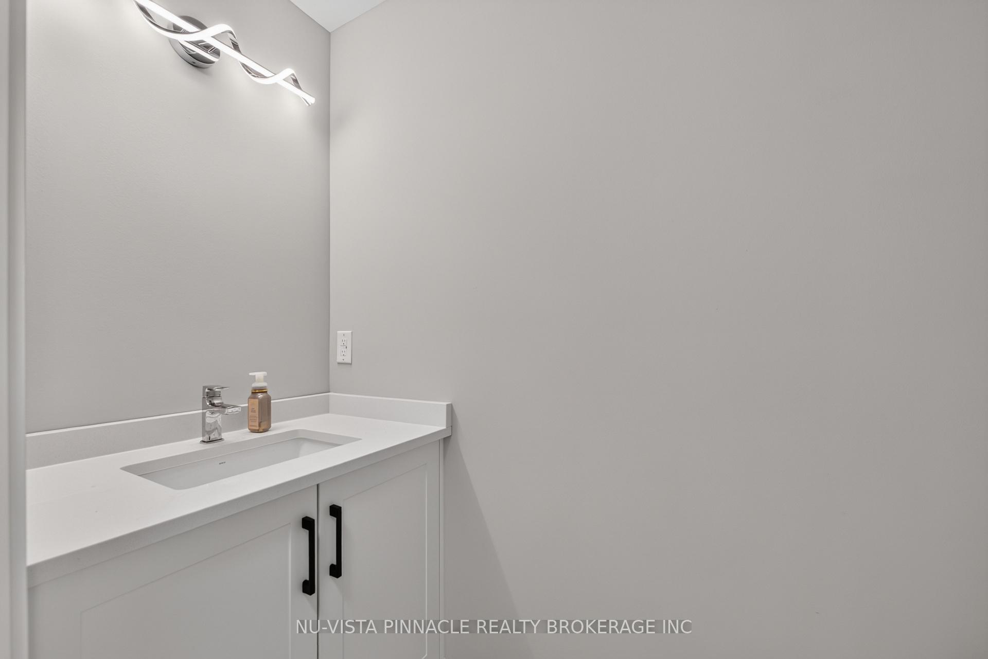 Photo 8 of 3117 Petty Road, London, South V — HOMEH