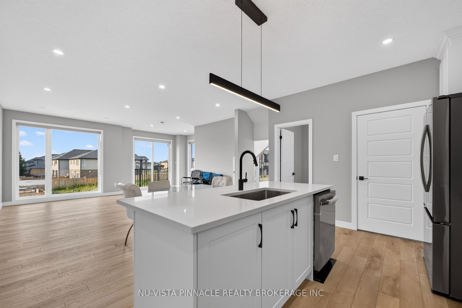 Photo 13 of 3111 Petty Road, London, South W — HOMEH
