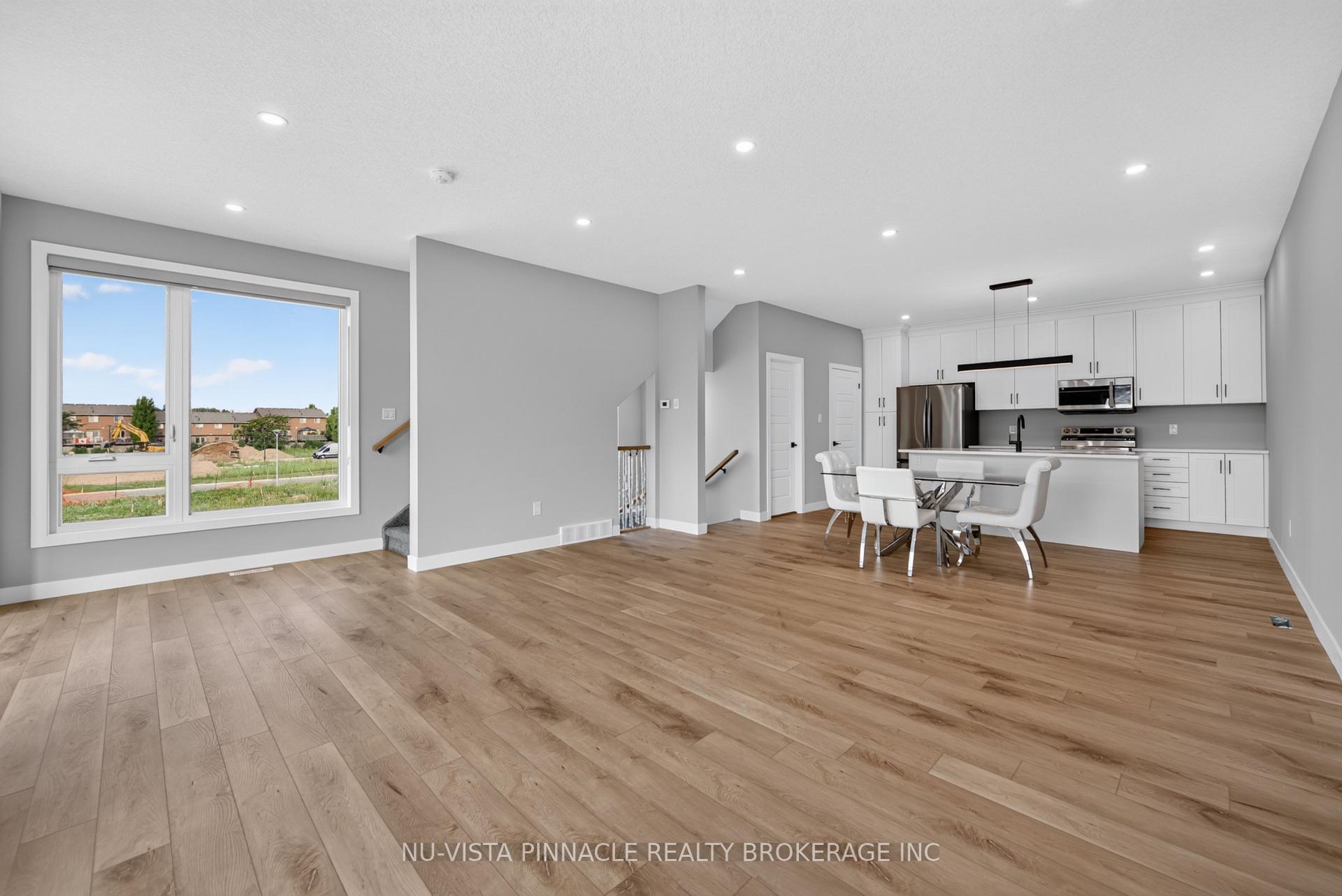 Photo 17 of 3111 Petty Road, London, South W — HOMEH