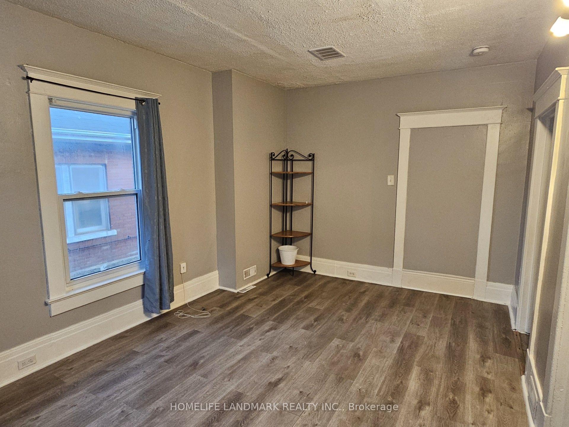 Photo 5 of Unit 3, 23 Ritson Road S, Oshawa, Central — HOMEH