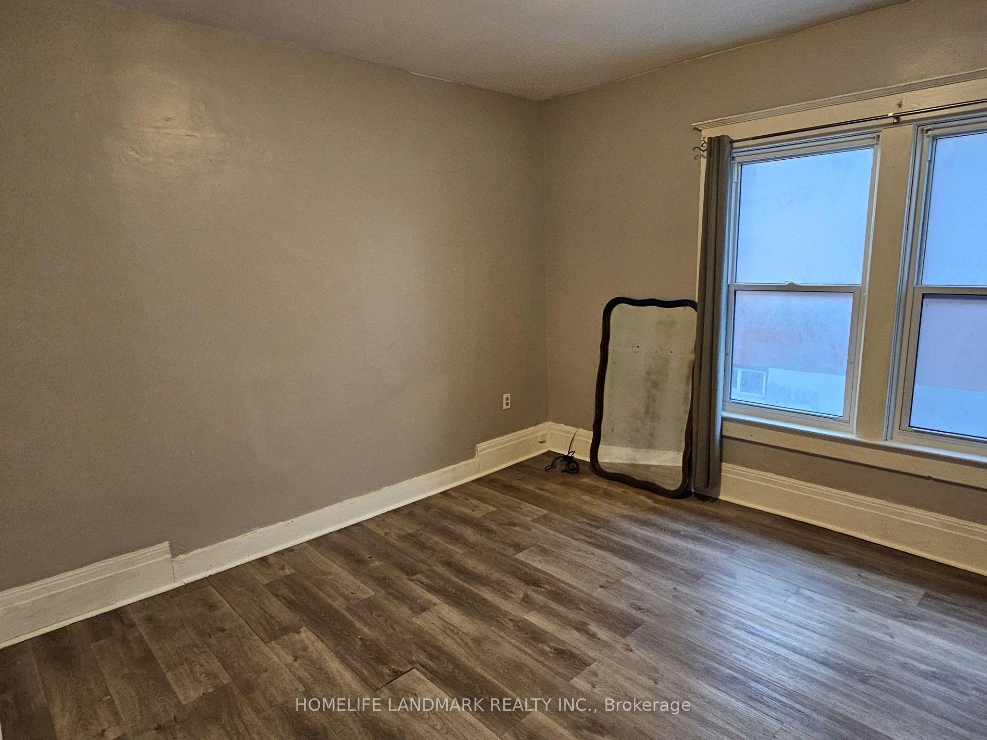 Photo 15 of Unit 3, 23 Ritson Road S, Oshawa, Central — HOMEH
