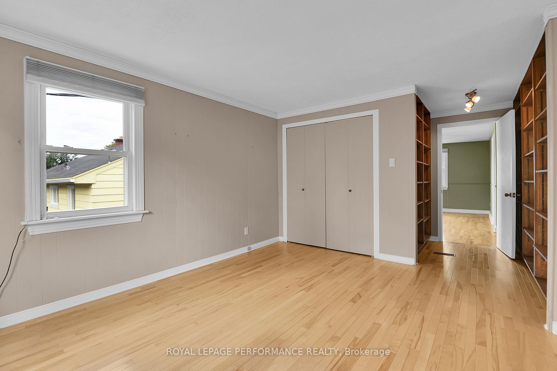 Photo 24 of 166 Winther Avenue, Ottawa, Applewood Acres — HOMEH