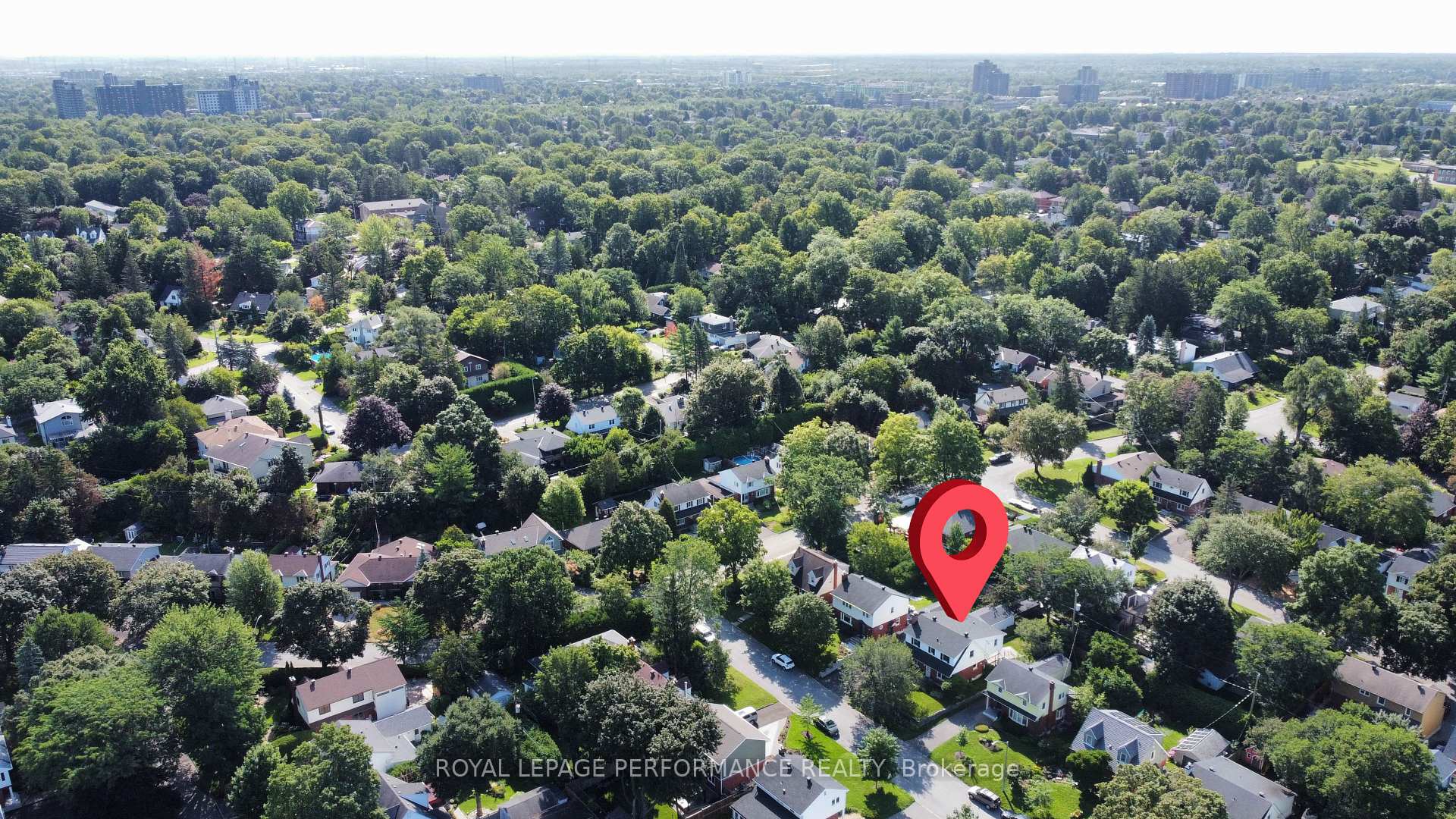 Photo 42 of 166 Winther Avenue, Ottawa, Applewood Acres — HOMEH