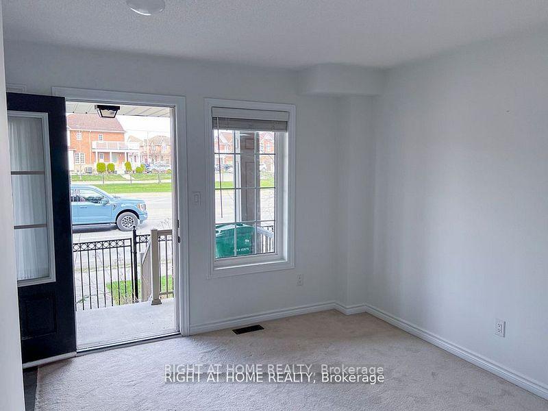 Photo 2 of Unit MAIN, 11 Telegraph Street, Brampton, Heart Lake East — HOMEH