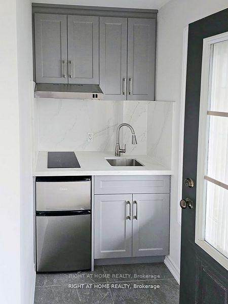 Photo 11 of Unit MAIN, 11 Telegraph Street, Brampton, Heart Lake East — HOMEH