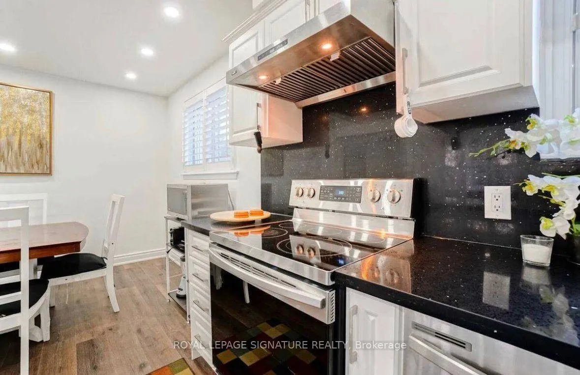 Photo 5 of Unit Upper, 10 Kenilworth Road, Brampton, Madoc — HOMEH
