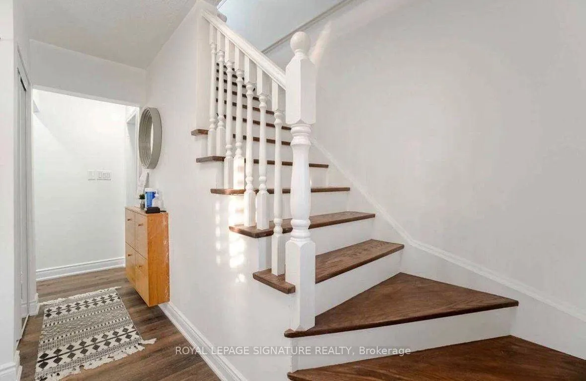 Photo 10 of Unit Upper, 10 Kenilworth Road, Brampton, Madoc — HOMEH